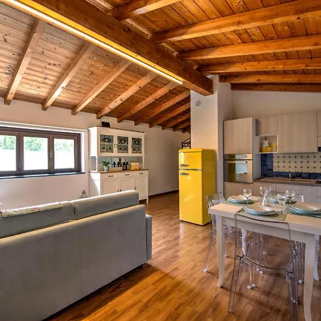 270 - Le Yucche Country House, Nel Di Casarza, 15 Minuti D'auto Dal Mare